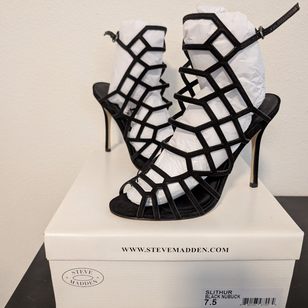 NEW Steve Madden Slithur Black Nubuck Heels, Size 7.5